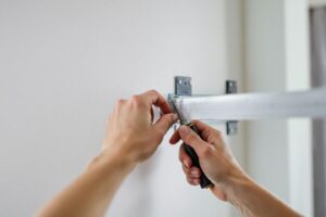 Renforcer un placo déjà posé : astuces et solutions pratiques